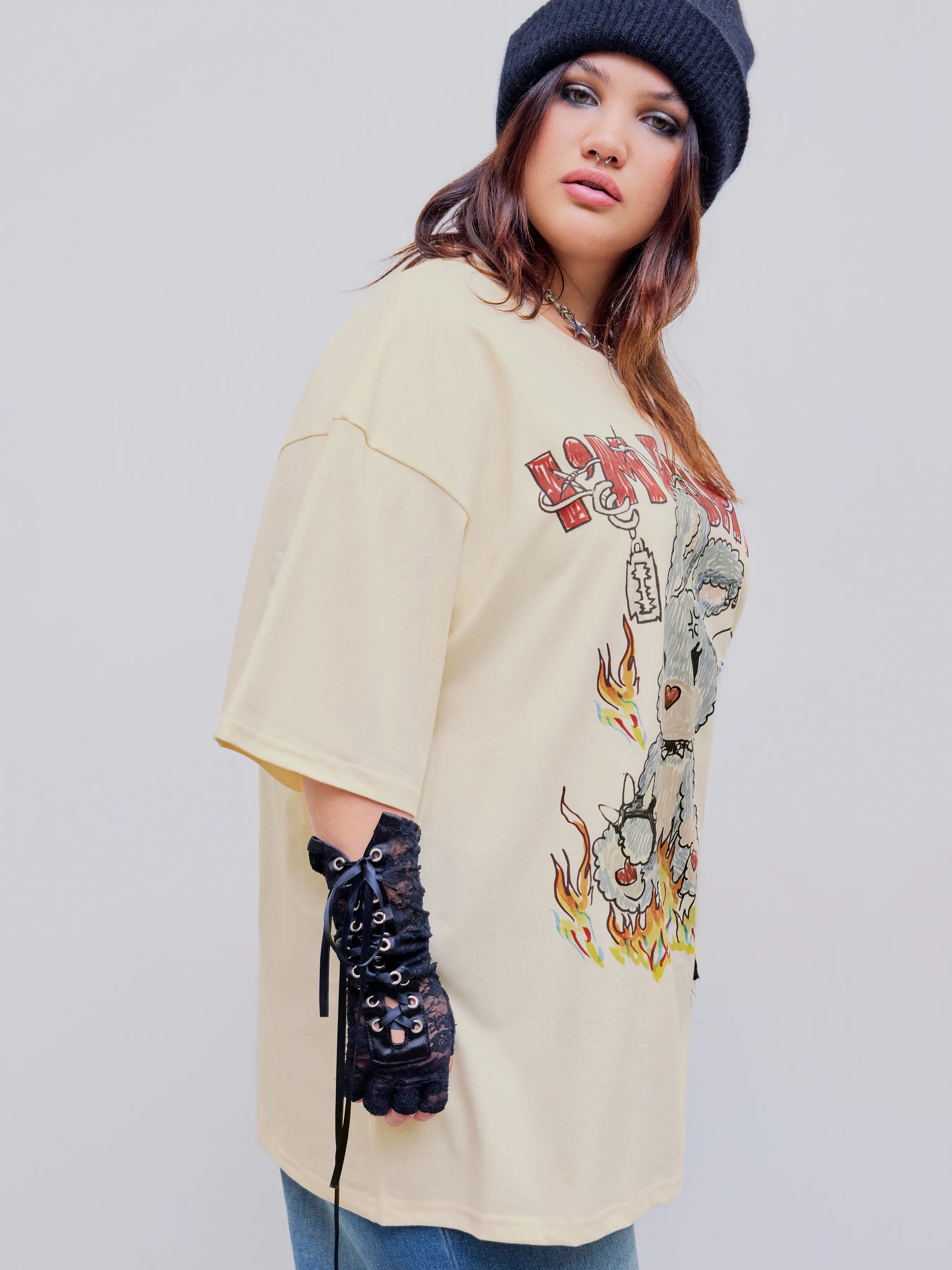 Camiseta de Manga Corta con Gráfico de Conejo y Cuello Redondo Curvy